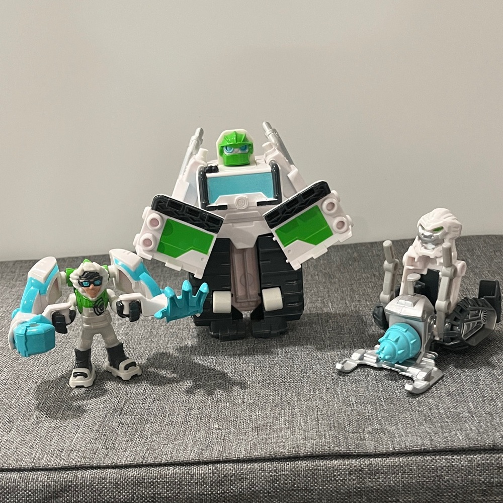 Transformer Arctic Set Rescue Bots - Picture 2 of 2